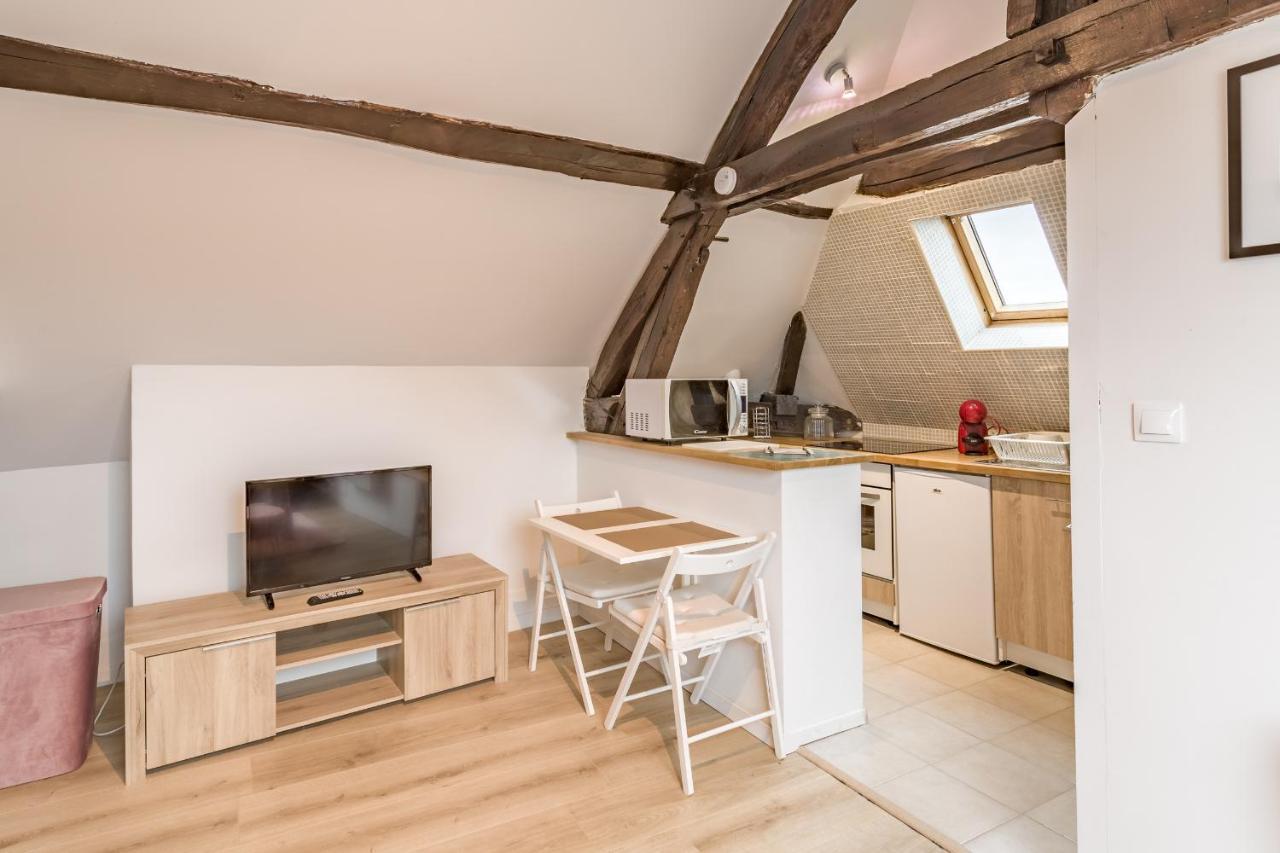 Studio Olympe - Cosy Et Charmant - Hypercentre Apartment Troyes Exterior photo